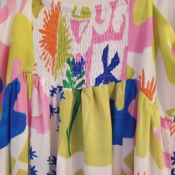 Abstract Spring Dress - Picture 5 of 10